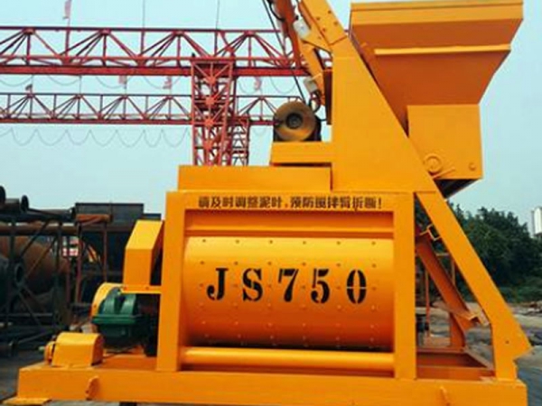 混凝土攪拌機(jī)要注意電機(jī)的維護(hù)使用